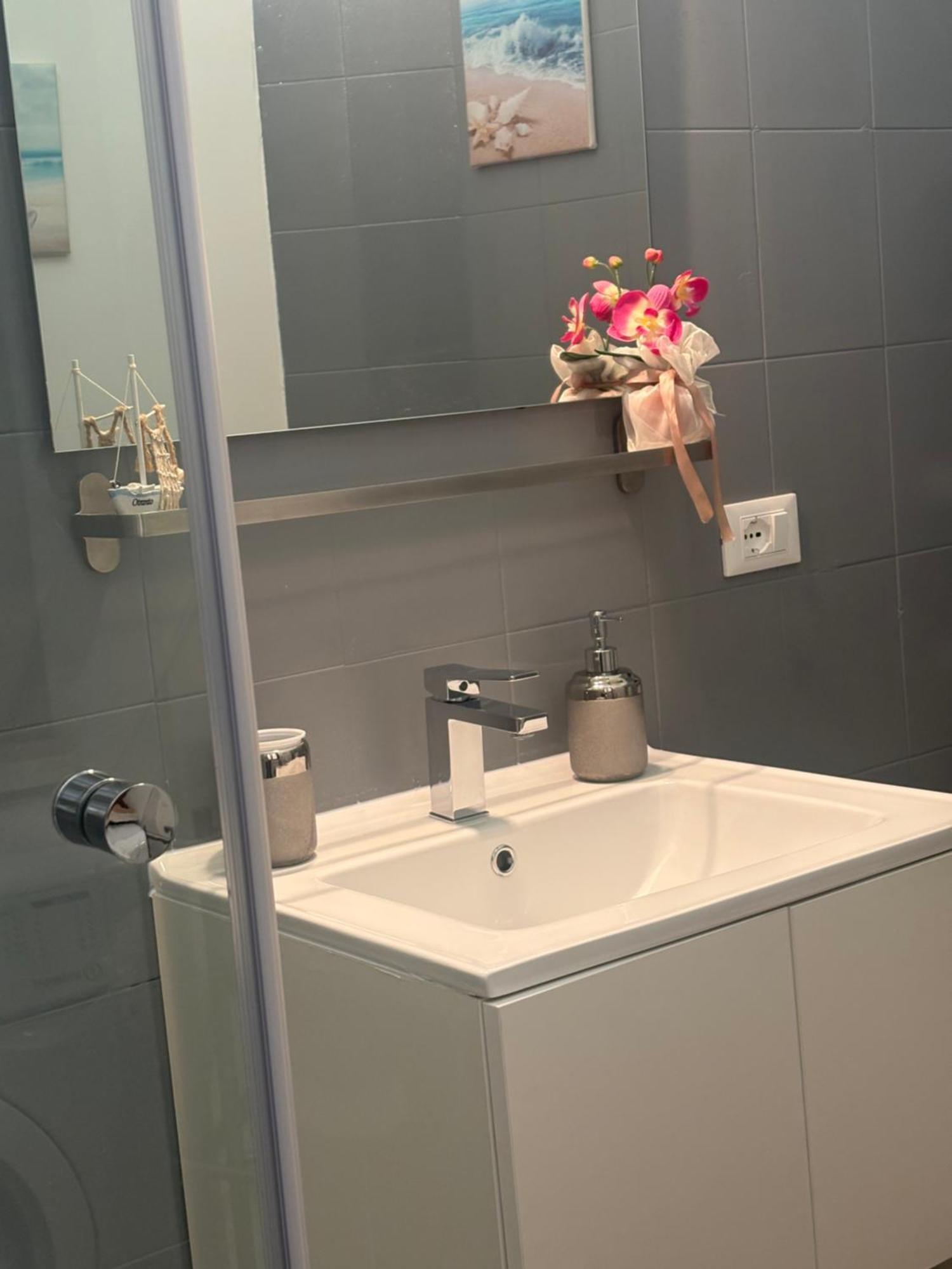B&B La Dimora di Tommaso Apartment - Dimora Storica Ortona Esterno foto